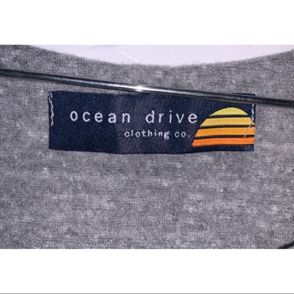 The Notebook Crop Tank - Picture 2 of 8